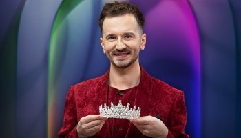 Мамо, ваш вихід!